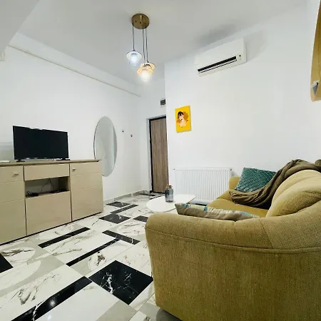 Family Apartment Near Palas Mall Iasi Exterior photo