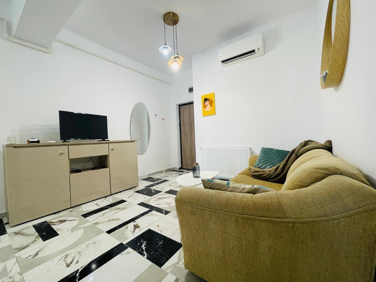 Apartment Family Near Mall *